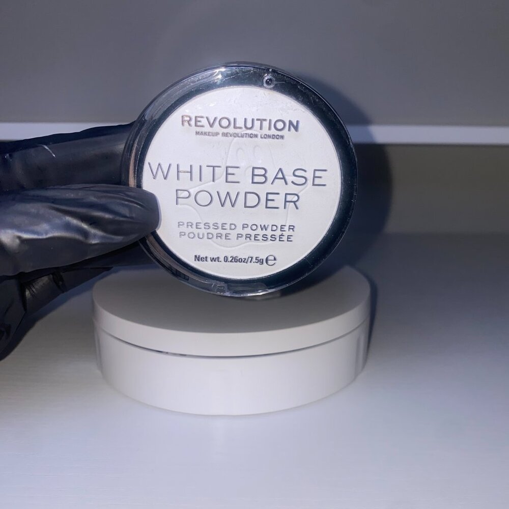 BRAND NEW 20PCS Brand New Revolution makeup & Skincare, WHOLESALE - Picture 7 of 16